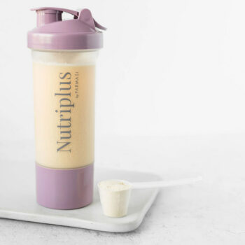 NUTRIPLUS Lily shaker Farmasi
